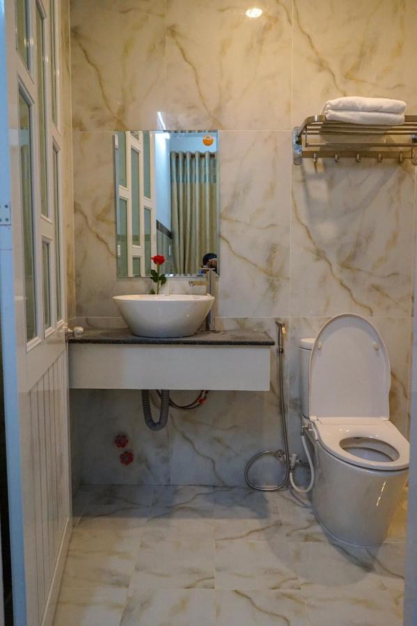 Hotel Hoai Anh Vung Tau Esterno foto