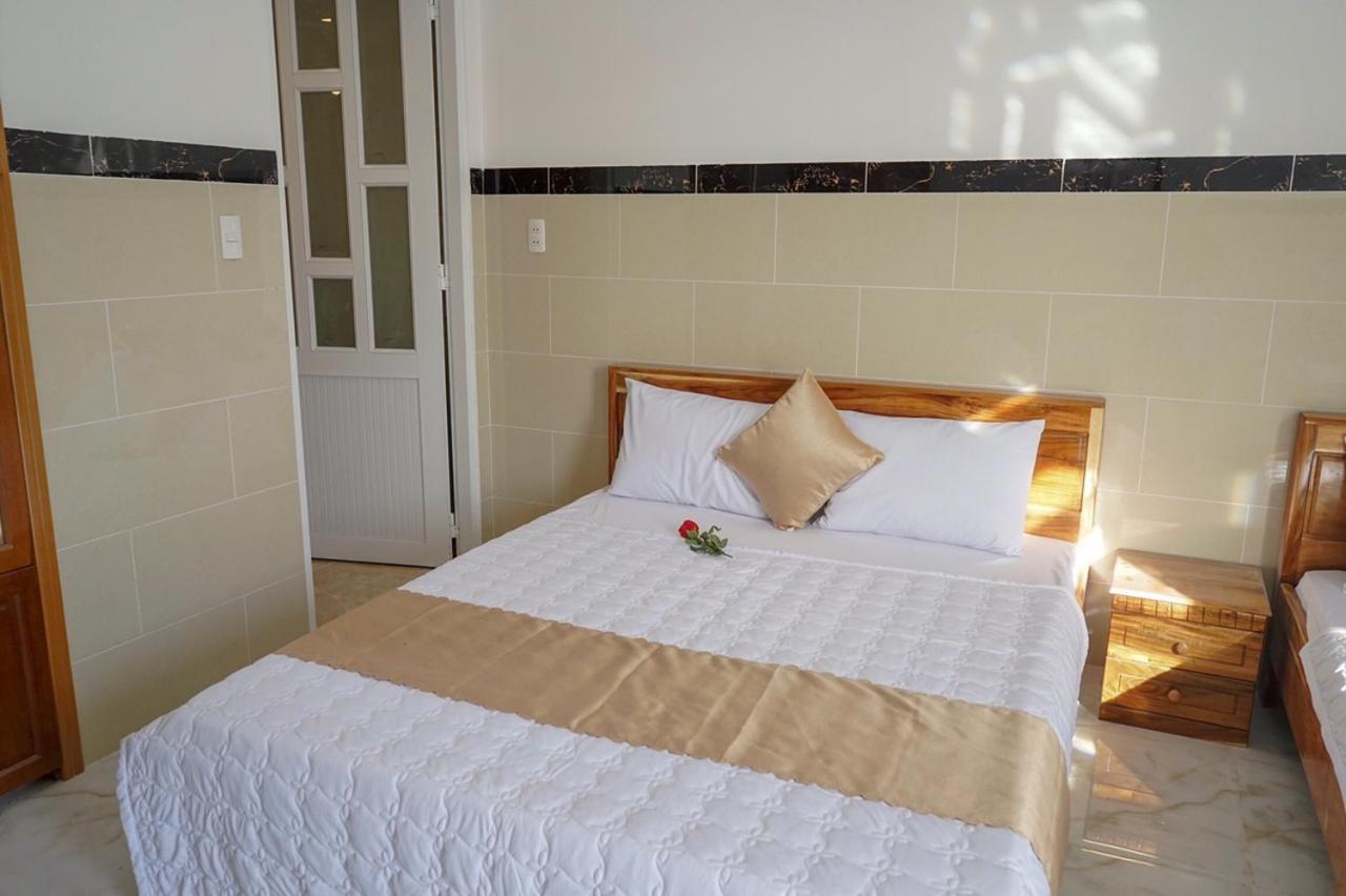 Hotel Hoai Anh Vung Tau Esterno foto