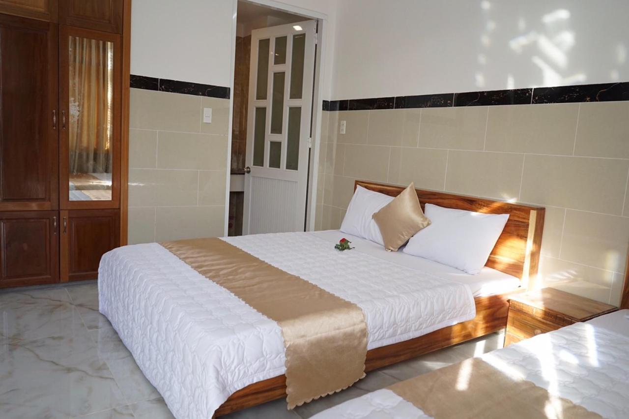 Hotel Hoai Anh Vung Tau Esterno foto